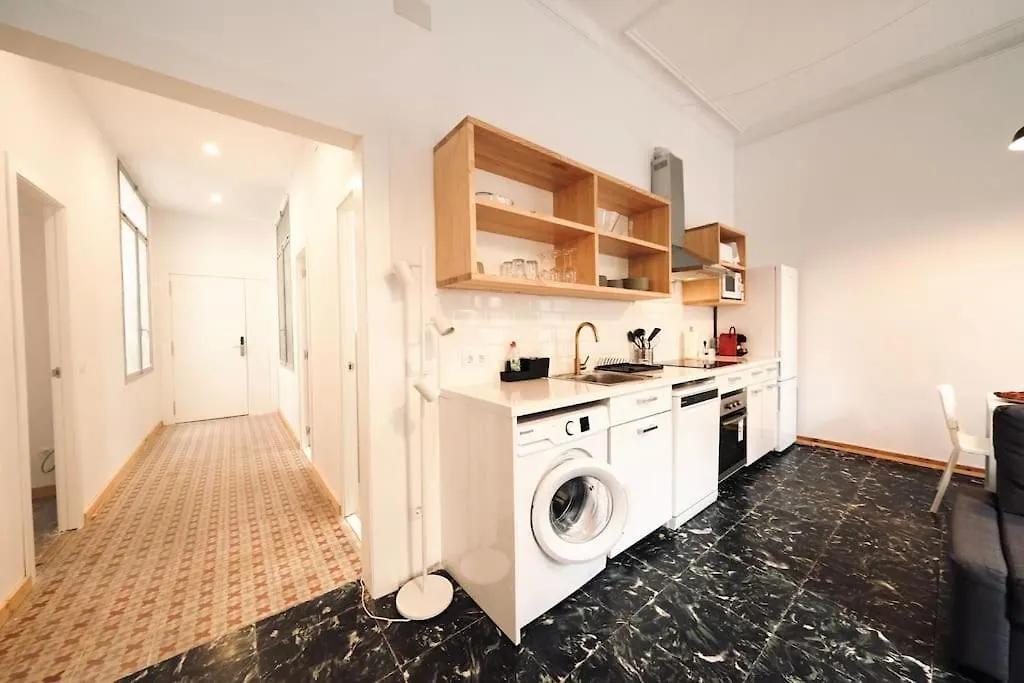 Barcelona - Eixample Entresuelo Apartment Spain